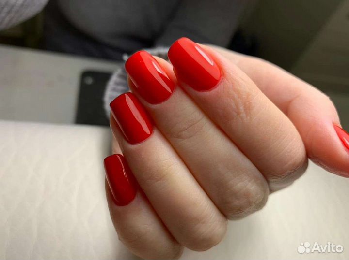 Маникюр педикюр