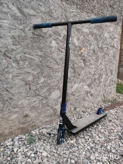 Трюковой самокат KMS