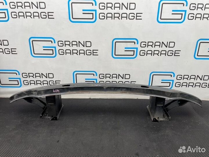 Усилитель бампера передний Mercedes-Benz V-Class