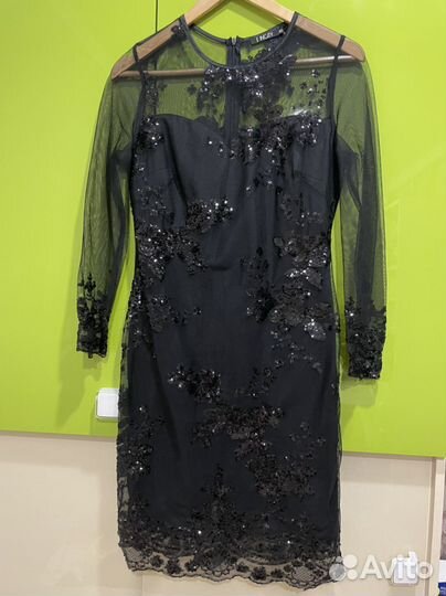 Вечернее платье