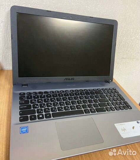 Asus VivoBook