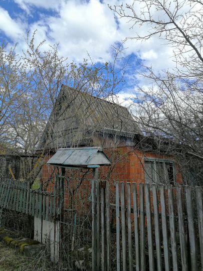 Дача 20 м² на участке 3 сот.