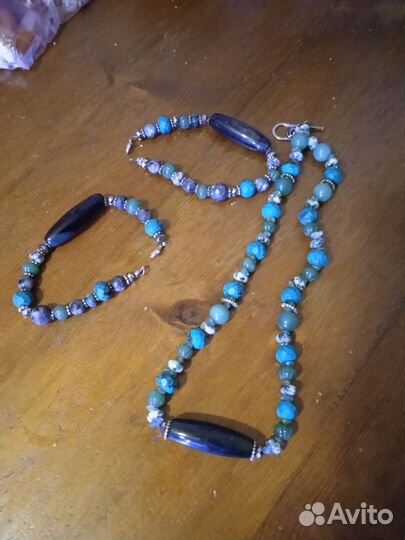 Бусы из натуральных камней