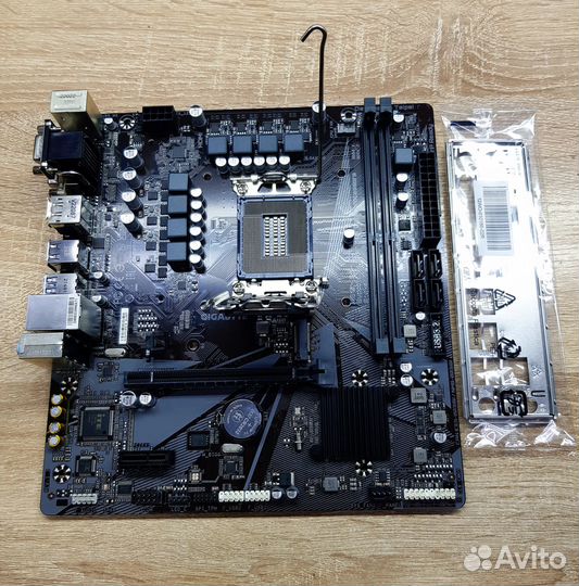 Материнская плата gigabyte H610M S2H