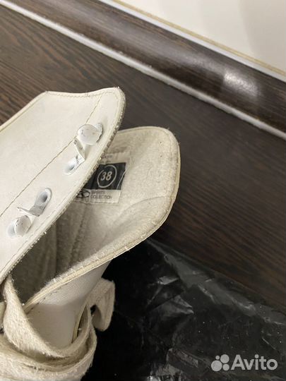 Коньки 38 бесплатно
