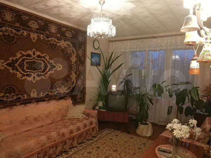 2-к. квартира, 43 м², 5/5 эт.