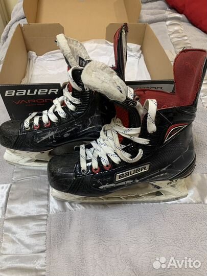 Хоккейные коньки bauer vapor x800 4,5EE