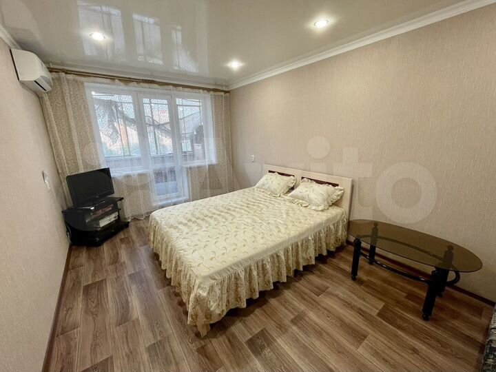 2-к. квартира, 54 м², 6/9 эт.