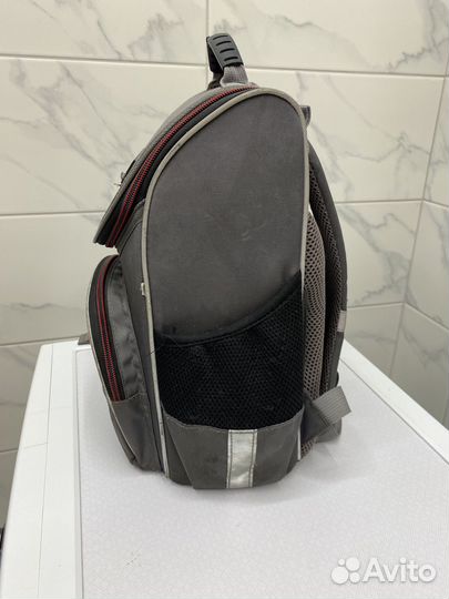 Школьный рюкзак grizzly