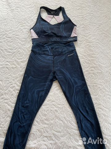 Костюм для фитнеса женский