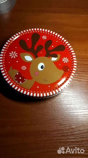 Крышки на банки новые и Жестяные банки