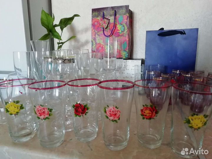 Бокалы, фужеры, стаканы, хрусталь