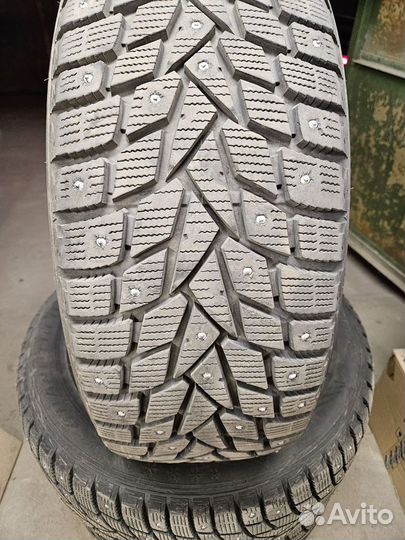 Dunlop SP Winter Sport 255/50 R21 и 285/45 R21 107T