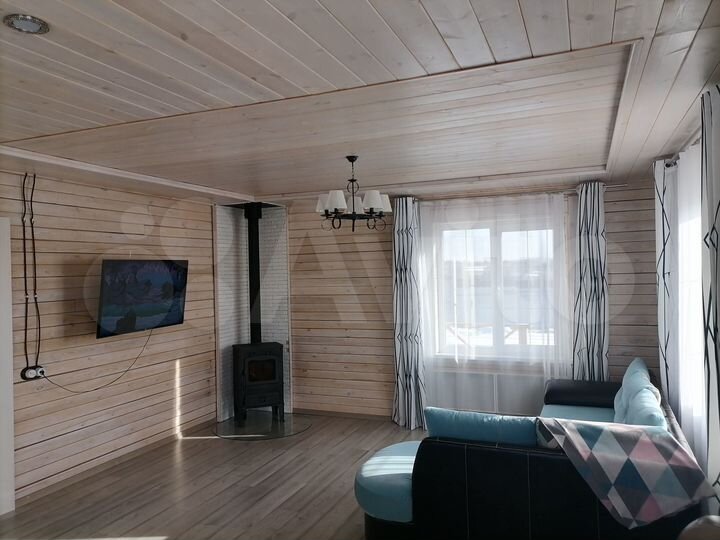 Дом 201,1 м² на участке 16 сот.