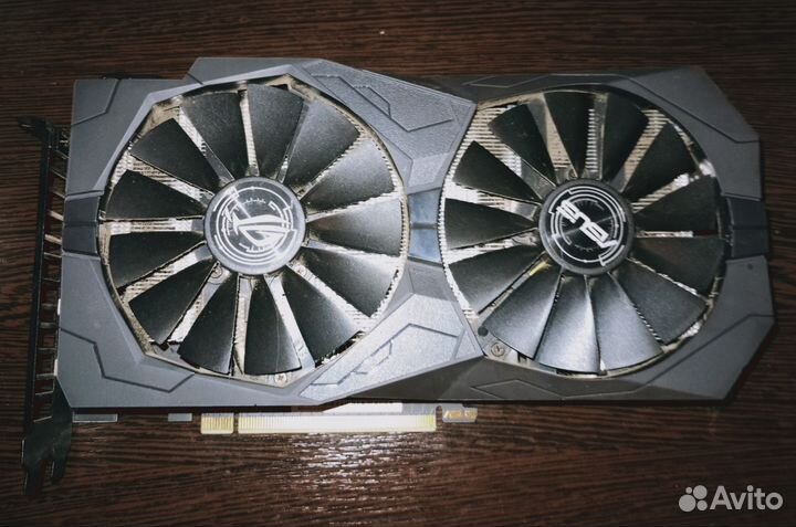 Видеокарта Asus ROG Strix GeForce GTX 1650 4Gb
