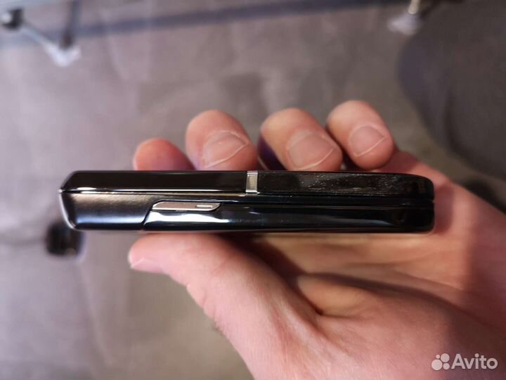 Телефон Nokia 8800 scirocco