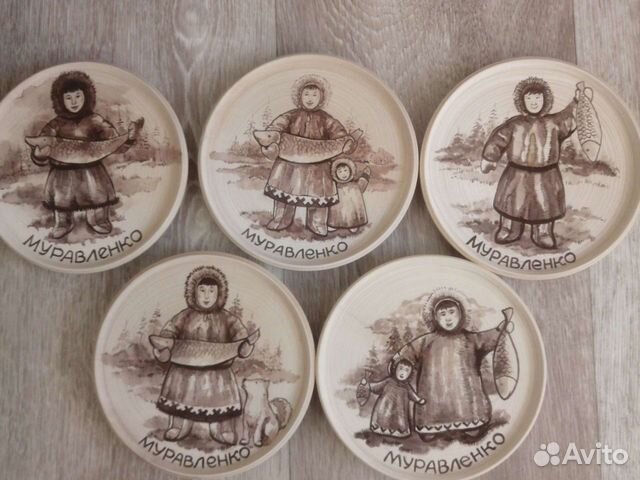 Сувениры из дерева