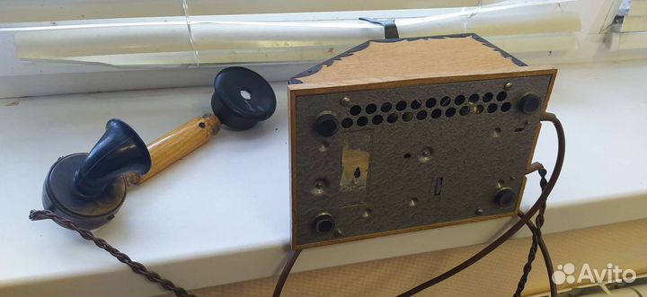 Старый телефон