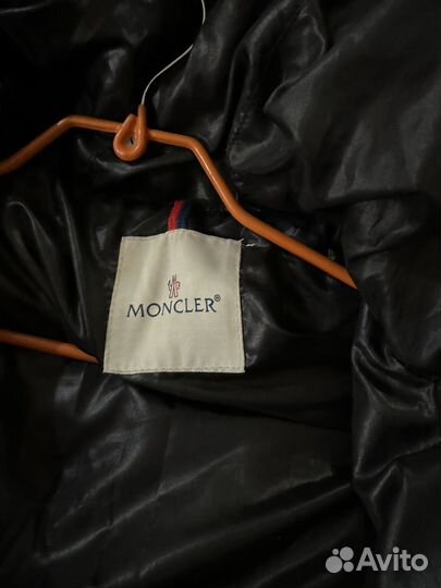 Пуховик женский 42 44 moncler