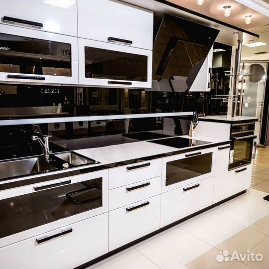 Кухонный гарнитур 