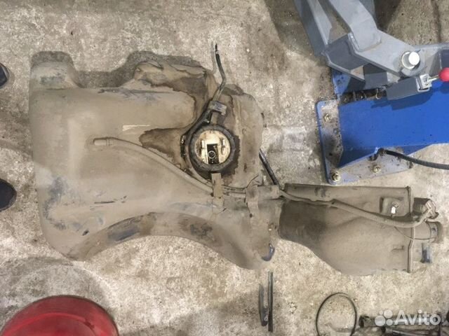 Бензобак Audi A4 B5 седан 1.6 ADP 1997