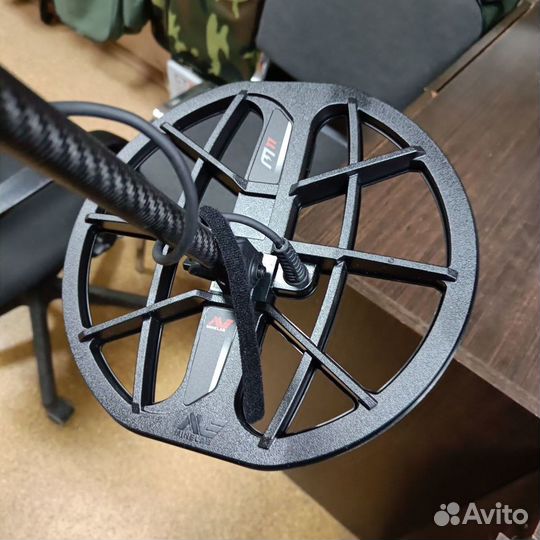 Металлоискатель Minelab manticore