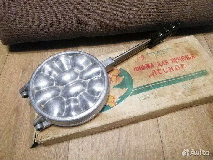 Форма для выпечки орешков Лесное