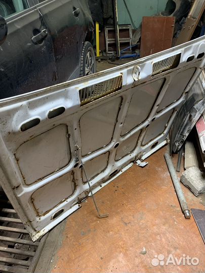 Капот на ваз 2107