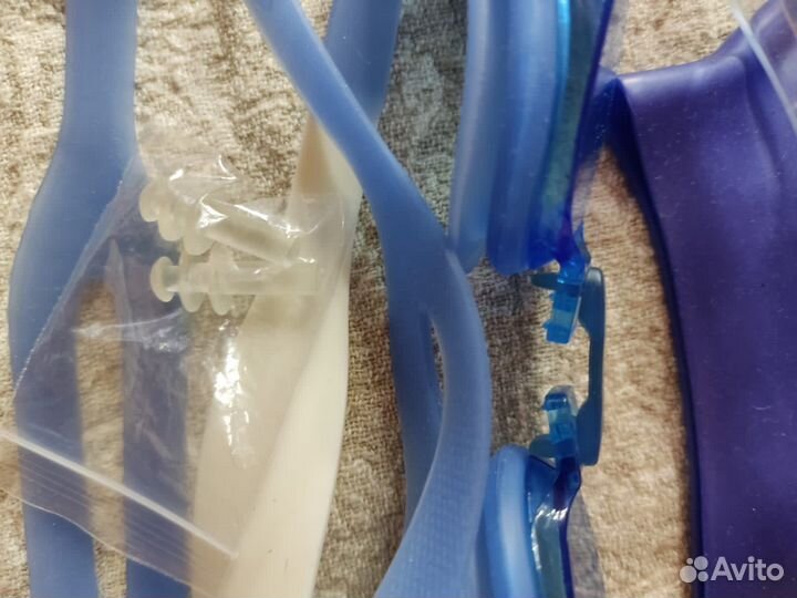 Очки, шапочка, беруши для плавания