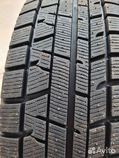 Yokohama Ice Guard IG50+ 215/60 R16 95Q