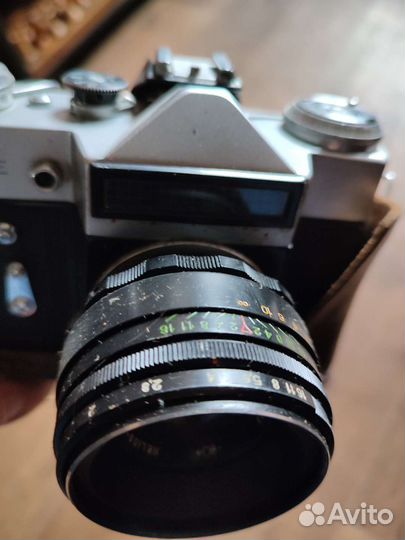Плёночный фотоаппарат Zenit E