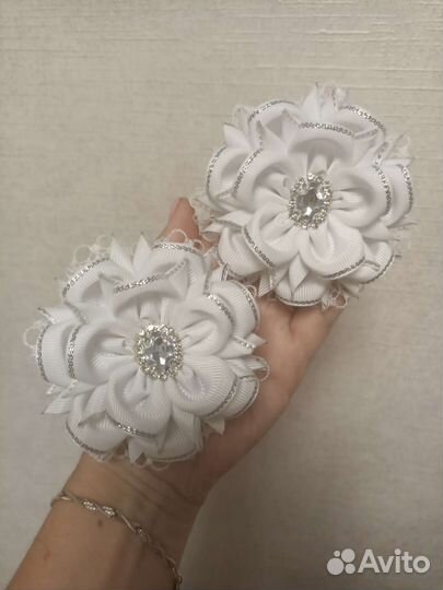 Нарядные бантики резинк для девочек