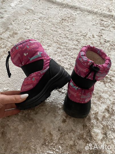 Сноубутсы, дутики, ботинки 24