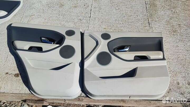 Комплект дверных карт Ренж Ровер Эвок 2013 года