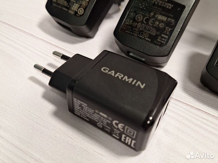 Блок зарядки оригинальный Garmin