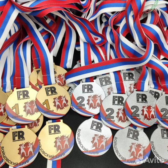 Медаль из металла MDM002