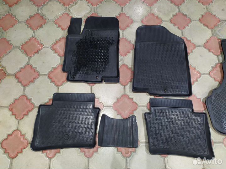 Полики на Солярис