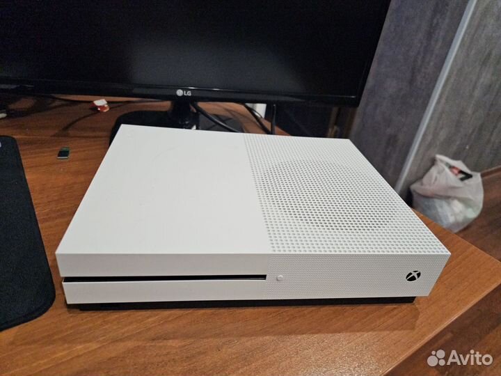 Xbox one s