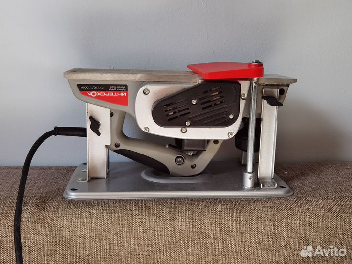 Электрорубанок Интерскол Р-110/1100М