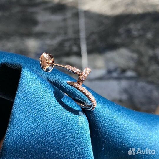 Серьги Cartier Juste Un Clou золото 750,бриллианты