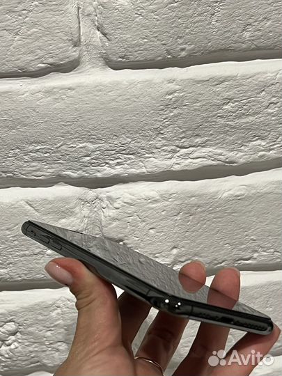 iPhone Xs, 256 ГБ