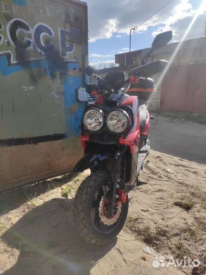 Скутер BWS sport