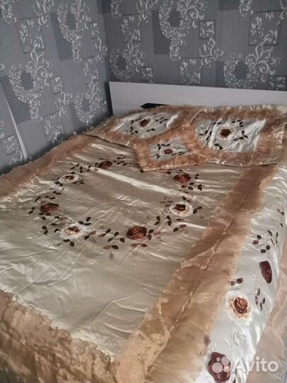 Покрывало на кровать