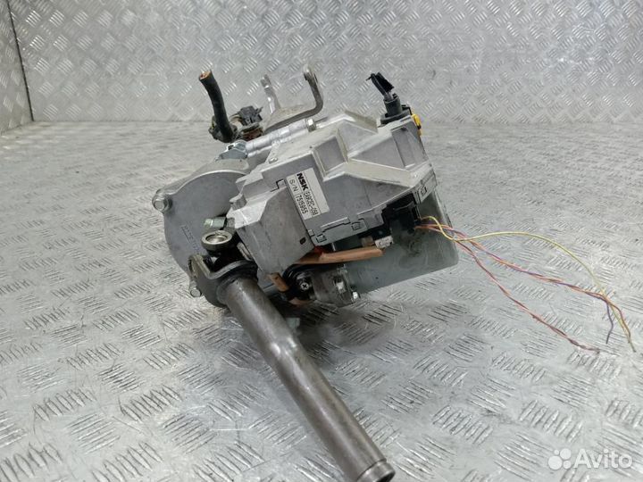 Насос эур 8200741585 Renault Scenic (2003-2009)