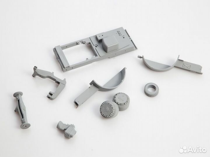 Сборная модель автомобиля AVD Models 1560AVD