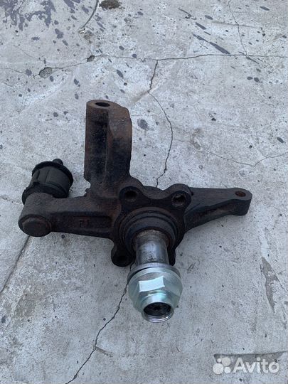 Цапфа задняя правая accent акцент