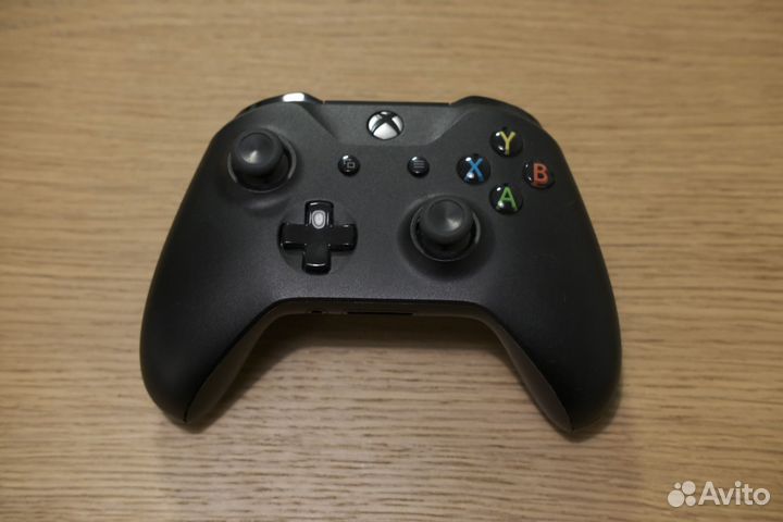 Геймпад xbox one