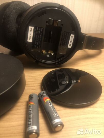 Наушники Sony MDR-RF811R