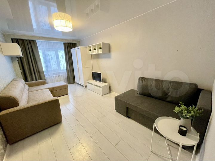 2-к. квартира, 55 м², 1/5 эт.