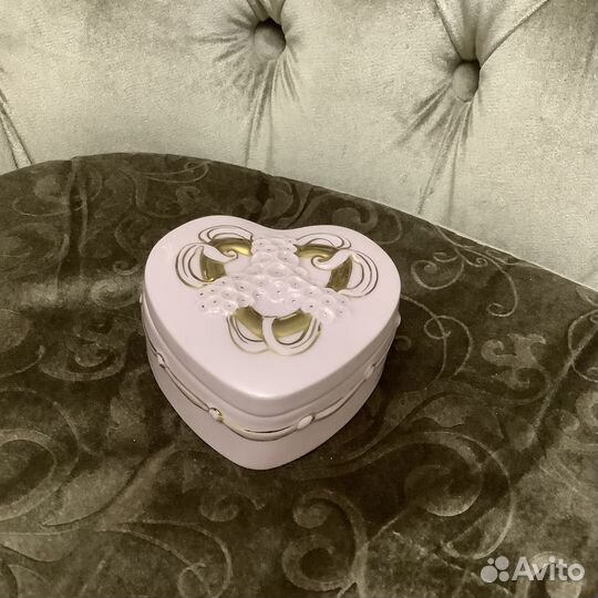 Шкатулка, розовый фарфор, золото, Чехия, Royal Dux